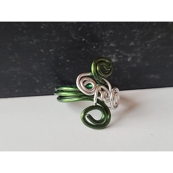 Vintage Green And Silver Tone Metal Wire Wrap Statement Ring, SIZE US 8 - Picture 3 of 10